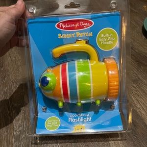 Melissa & Doug Giddy Buggy Flashlight